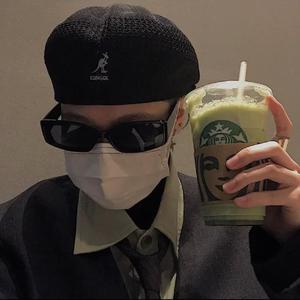 好屌看视频这里精品
